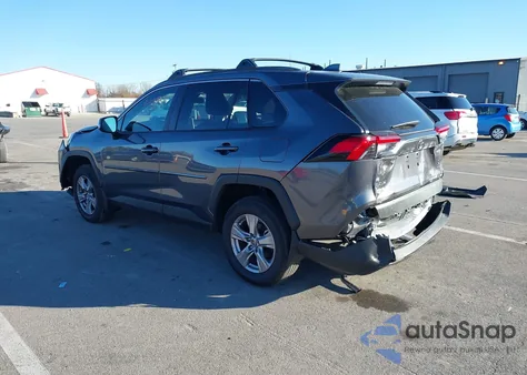 2025 Toyota Rav4 Xle z USA, uszkodzony, nr VIN 2T3P1RFV8SC531711